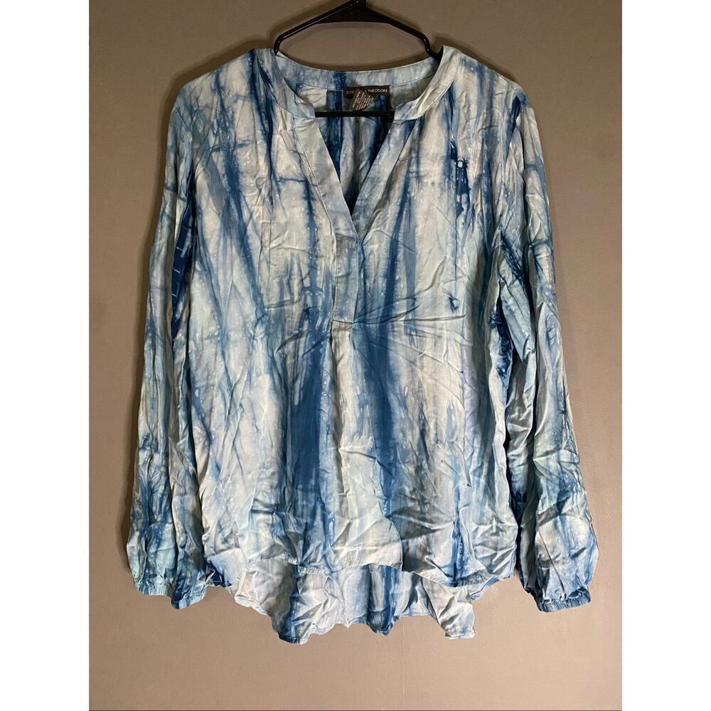 Chelsea & Theodore Tie Dye V Neck Button Up Long Sleeve Elastic Cuffs XL